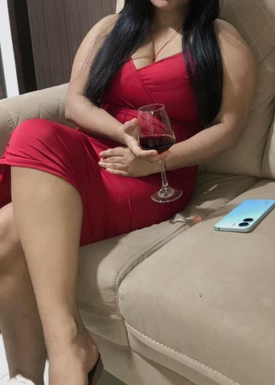 hot call girls in Varanasi